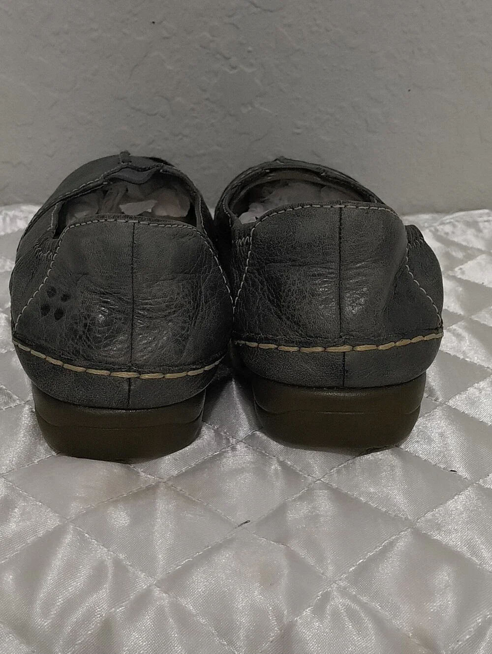 Naturalizer Girls Dark Gray Leather Slip-On Loafers